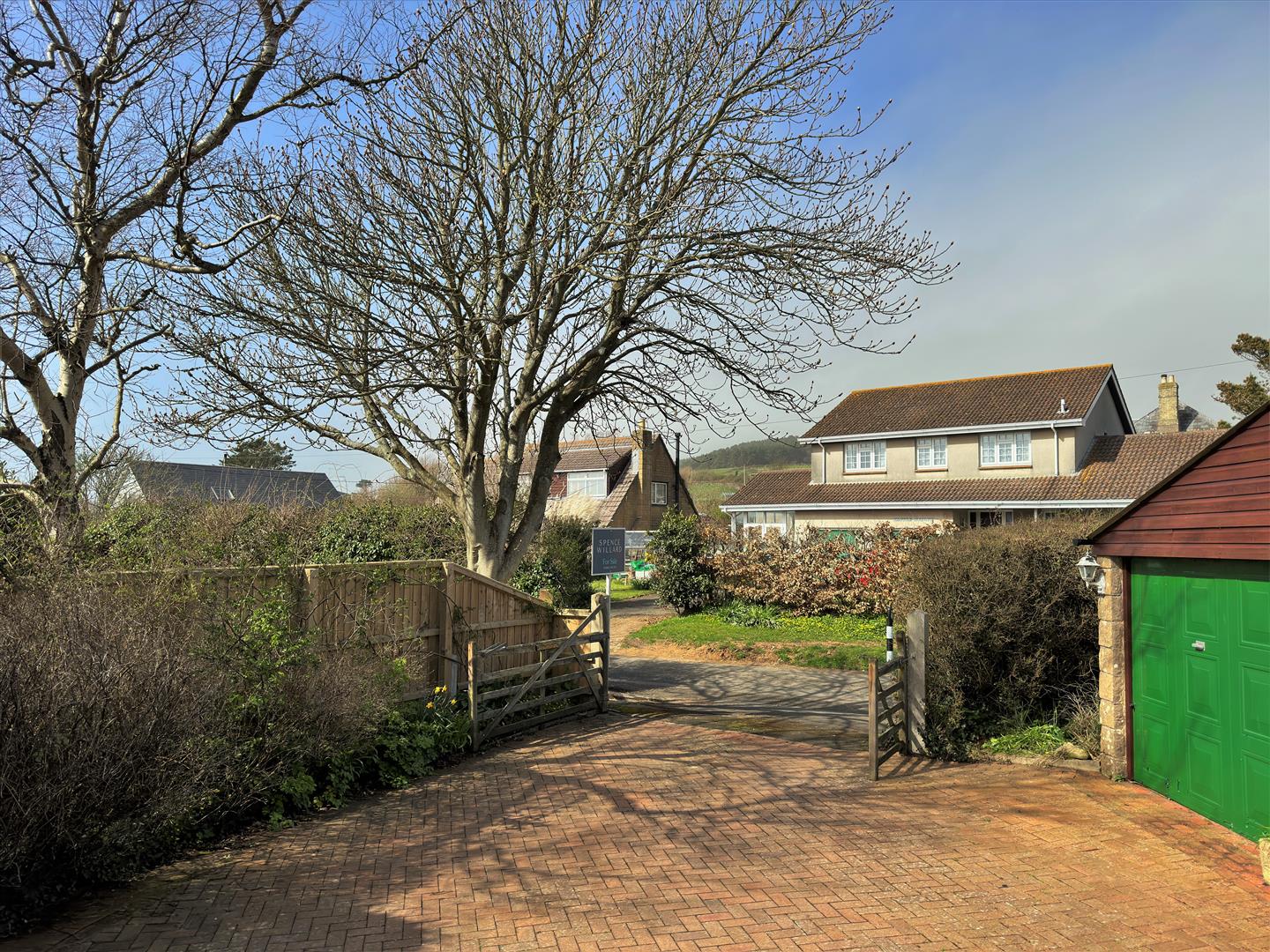 Isle of Wight House Detached Property STC in Brighstone